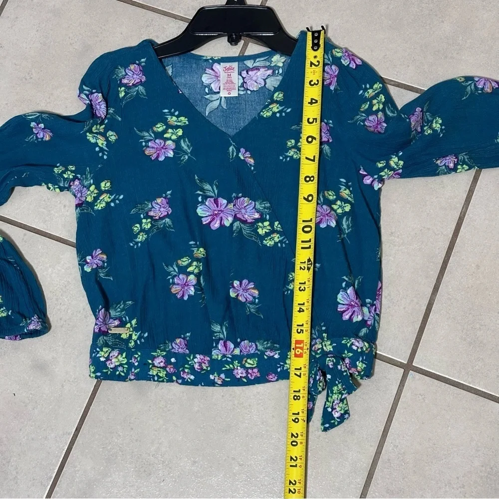 Justice Kids Girls Blue floral Blouse‎ size M